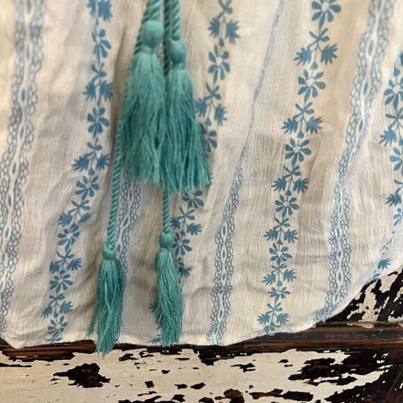 NWT sweet Boho women’s Blouse. Size Small. - Picture 5 of 14